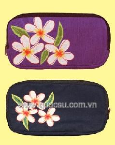 Ví  04